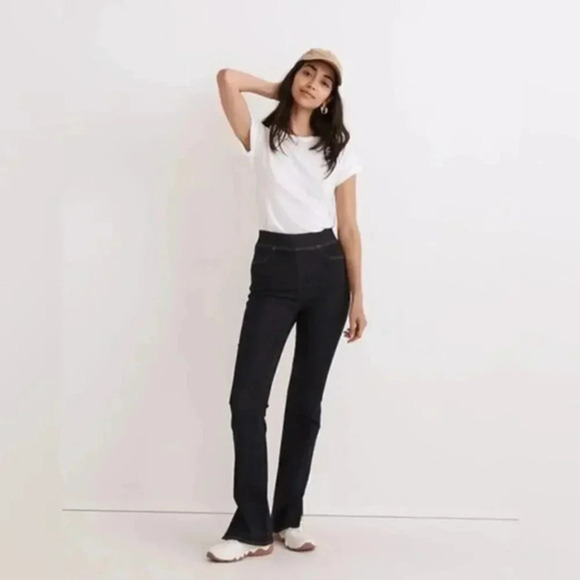 Madewell Pull-On Skinny Flare Jeans in Havenley Wash Size 24 B1102 - Picture 1 of 9